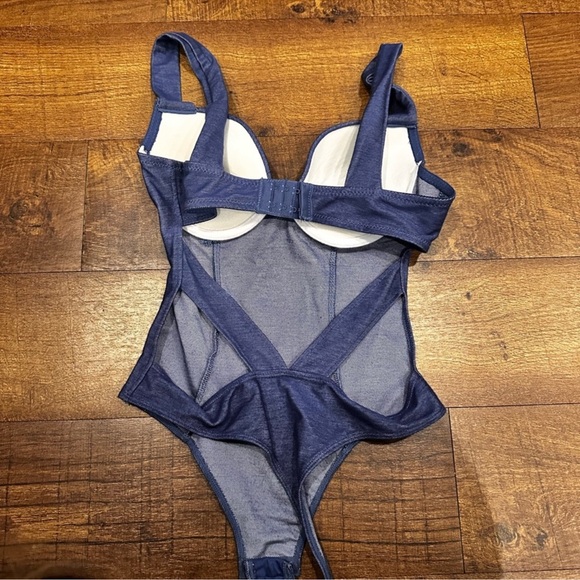 Women’s Bodysuit Bundle - Picture 11 of 14